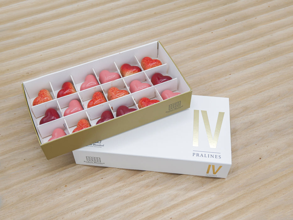 box IV - 18 sweethearts