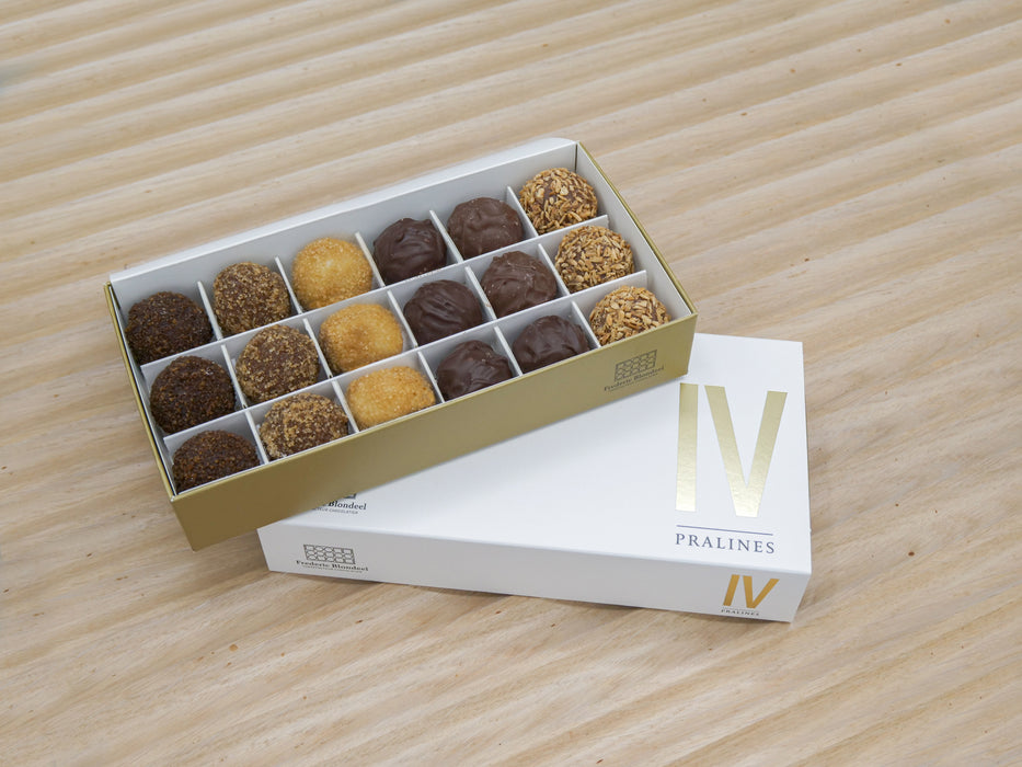 box IV - 18 truffles