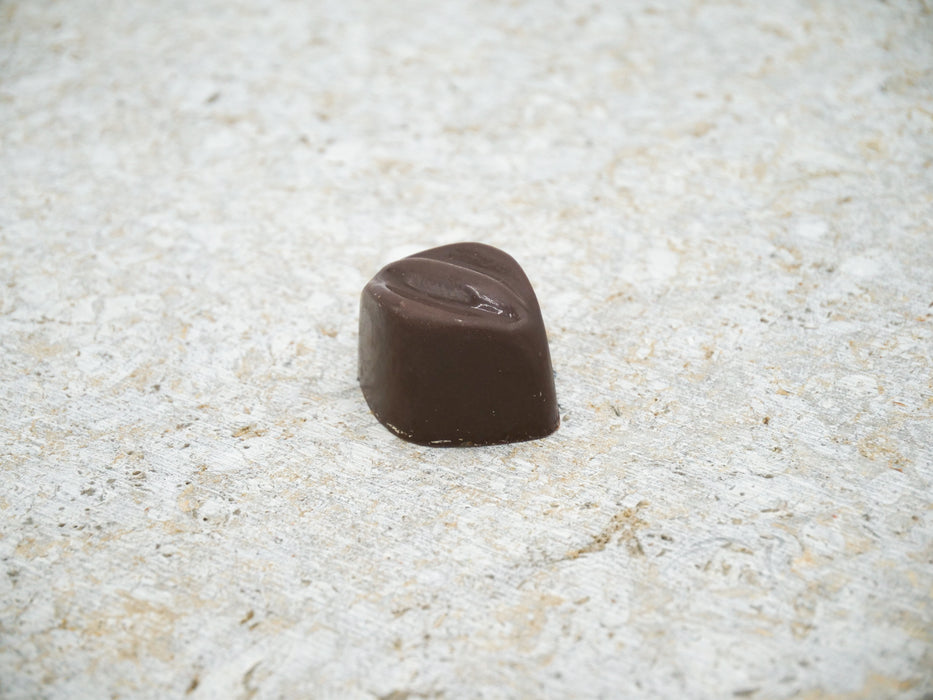 box IV - 18 pralines